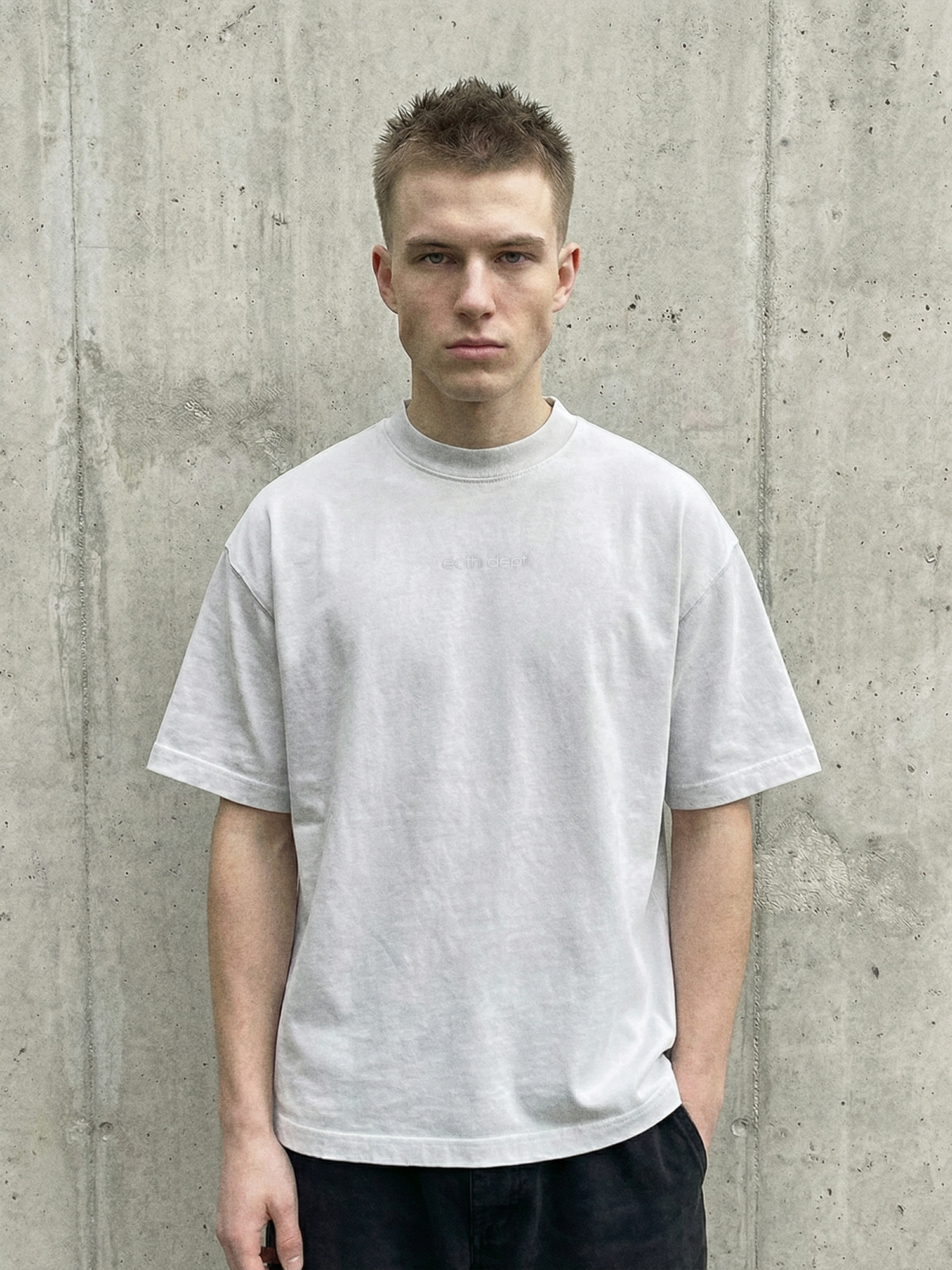 EOTH ESSENTIAL TEE - WHITE
