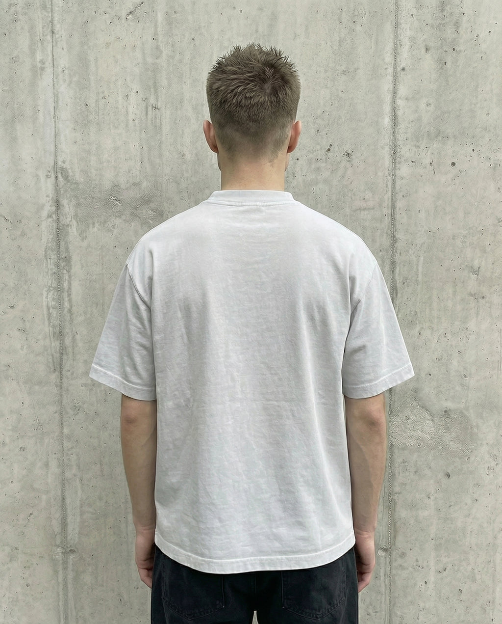 EOTH ESSENTIAL TEE - WHITE